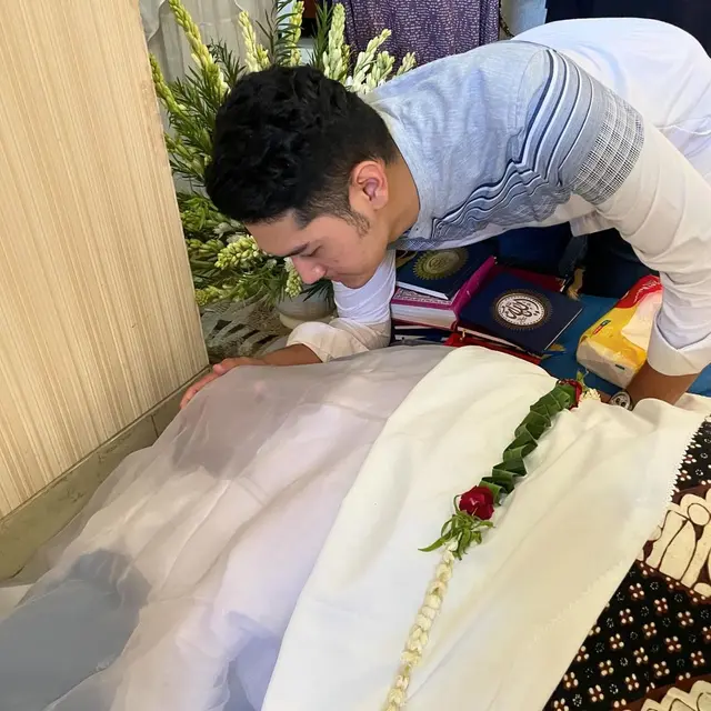 Potret Ghassan Kesuma bersama mendiang Donny Kesuma (Sumber: Instagram/@ghassaankesuma)