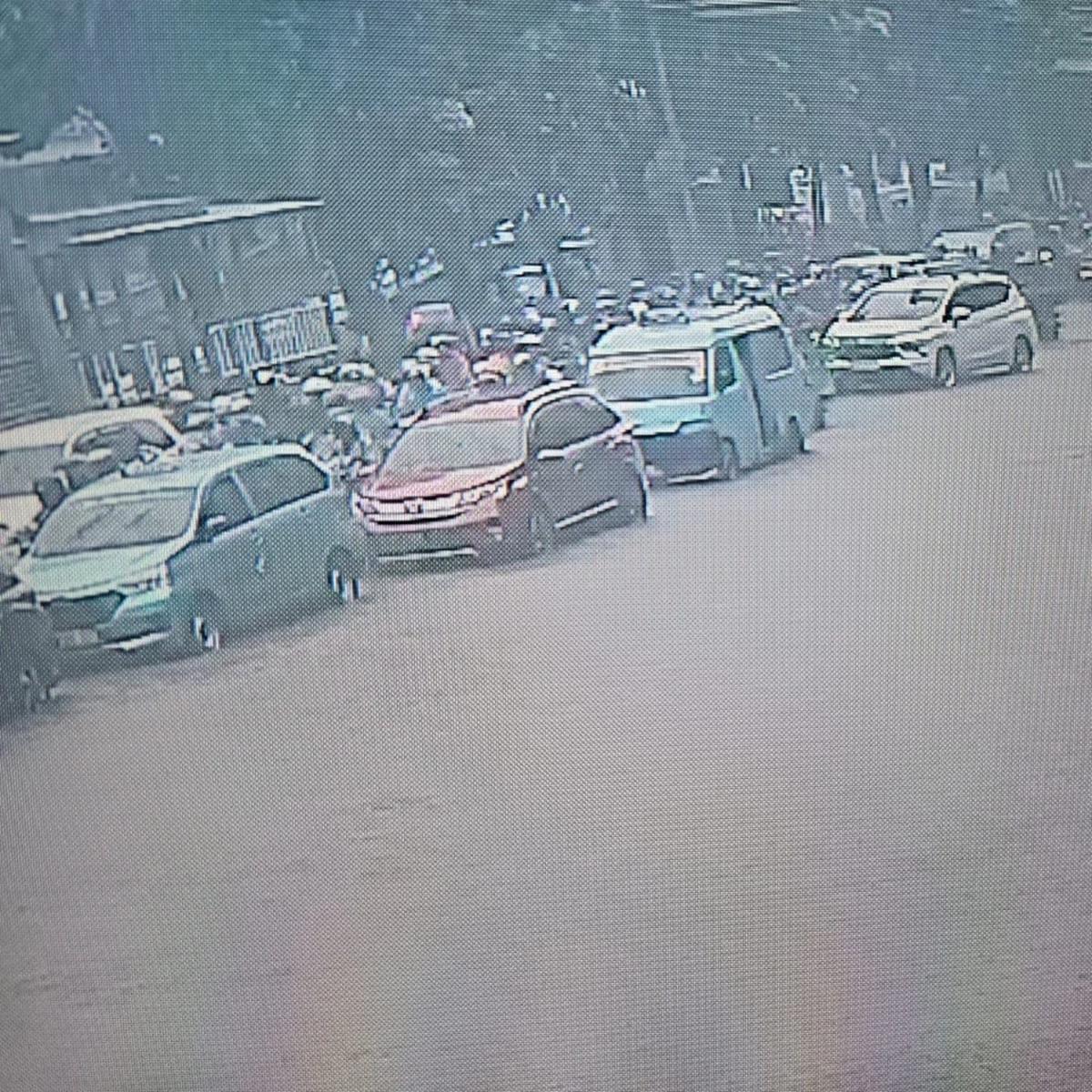 Banjir di Jalan DI Pandjaitan Jaktim