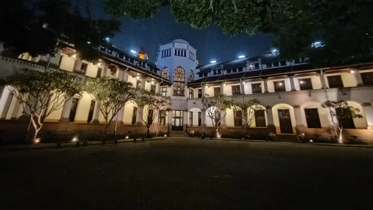Teknologi Makin Canggih, Yuk Menikmati Sensasi Berwisata Virtual dari Rumah