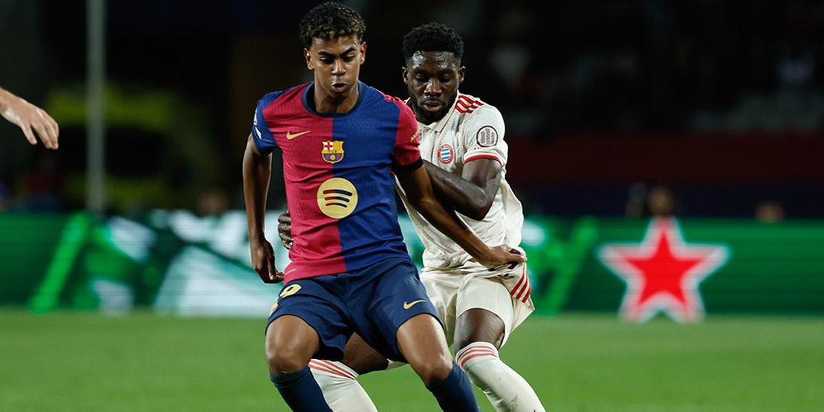 Bukan ke Real Madrid atau MU, Alphonso Davies Pilih Bertahan di Bayern Munchen