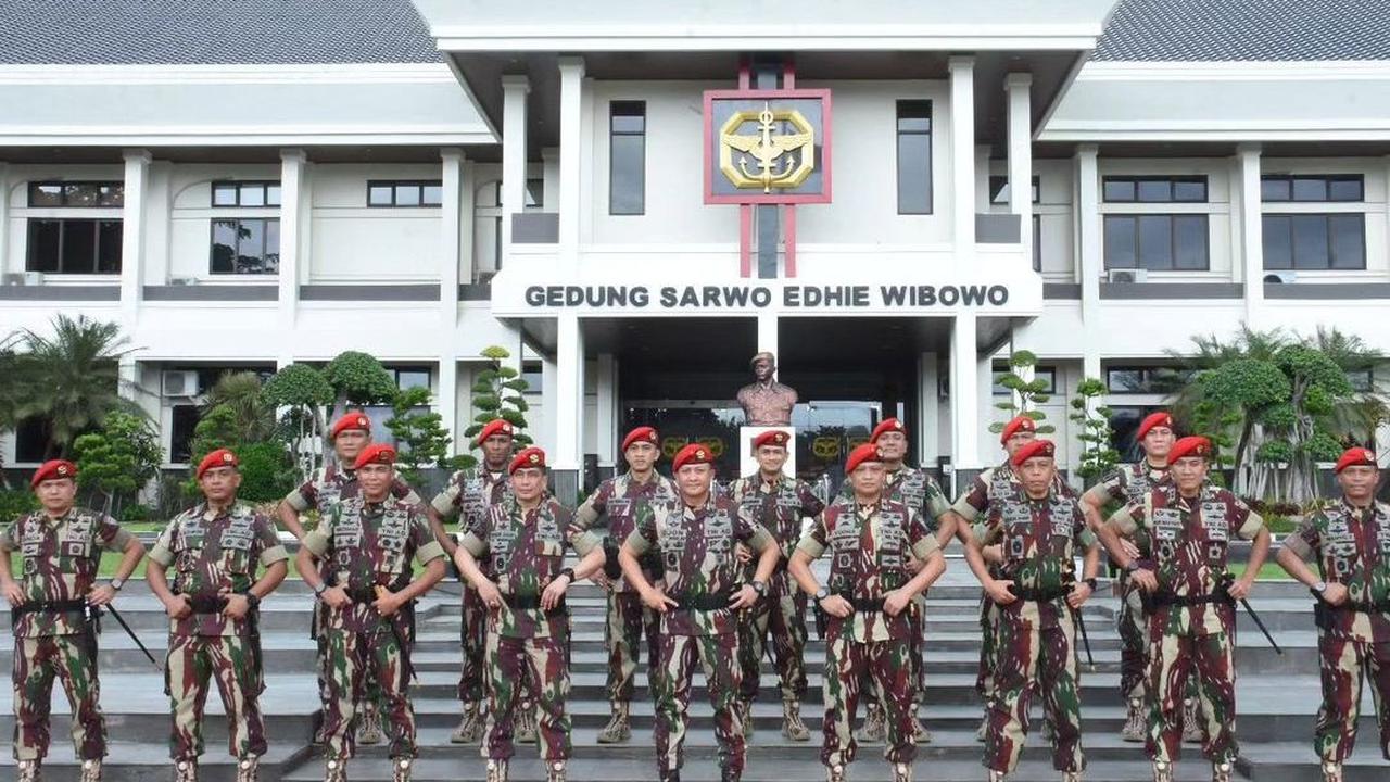 Karier perdananya setelah pecah bintang adalah sebagai Danmentar Akmil (2022) dilanjutkan dengan Staf Khusus Kasad (2023).
