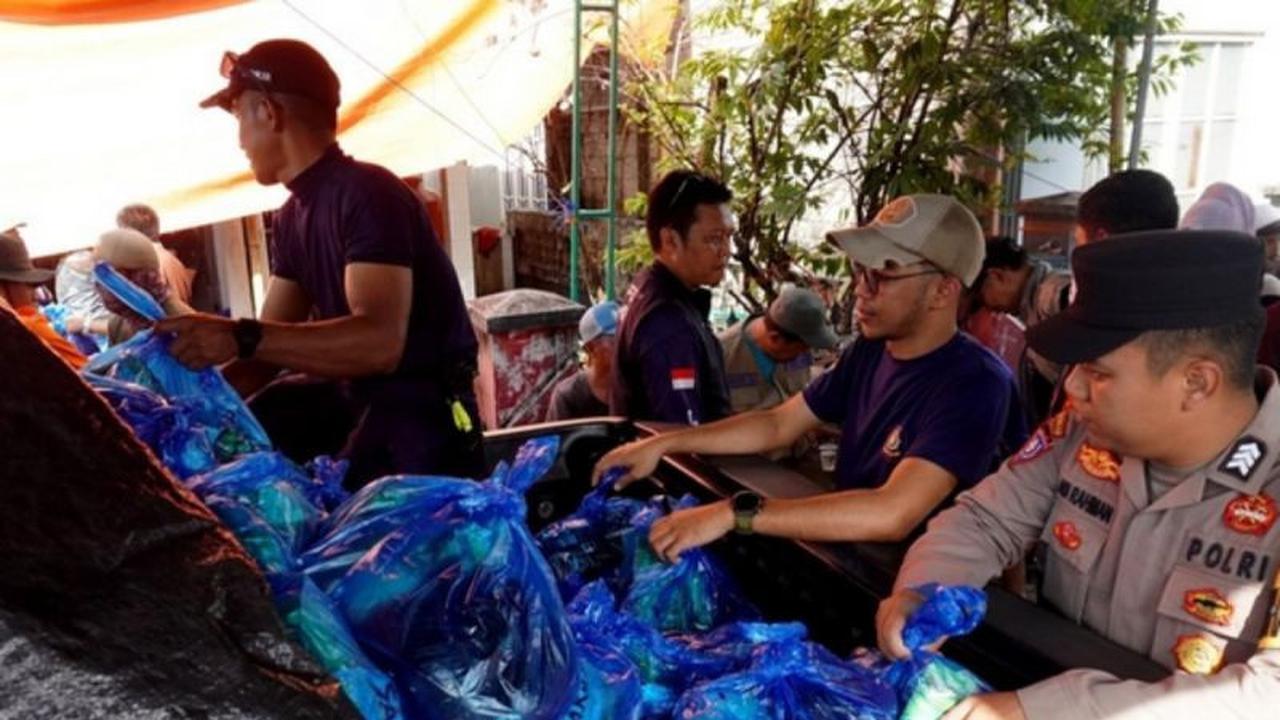 Pemkab Banjar Salurkan 918 Paket Bantuan Banjir, Warga Terdampak Sangat Terbantu