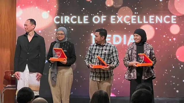 Liputan.com Terima Penghargaan Circle of Excellence sebagai Media yang Membersamai Wahana Visi Indonesia (16/11/2023). Foto: WVI.