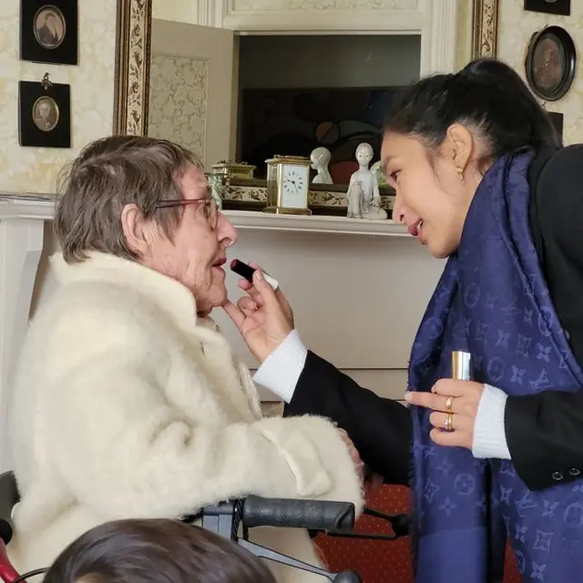 Seru Main Salju, Ini 7 Potret Liburan Happy Salma Kunjungi Nenek di Australia