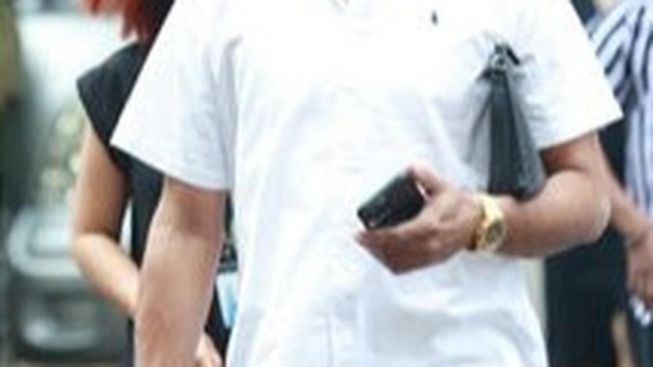 Tegaskan Bukan Pansos, 10 Potret Rayen Pono Tetap Lanjutkan Laporan Meski Ahmad Dhani Minta Maaf - Ini Alasannya