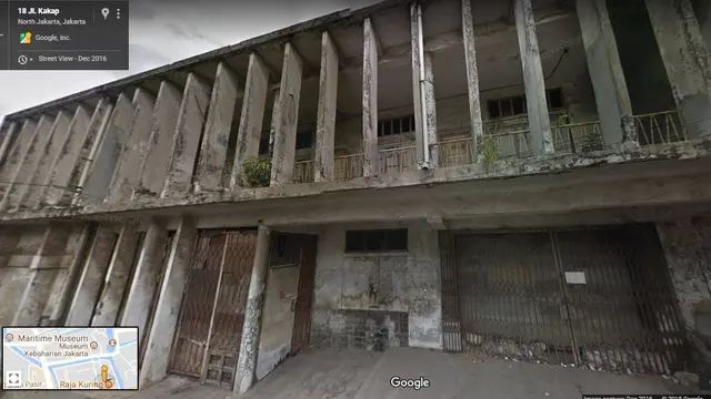 Gedung di antara Restoran Galangan VOC dan Raja Kuring Kota Tua