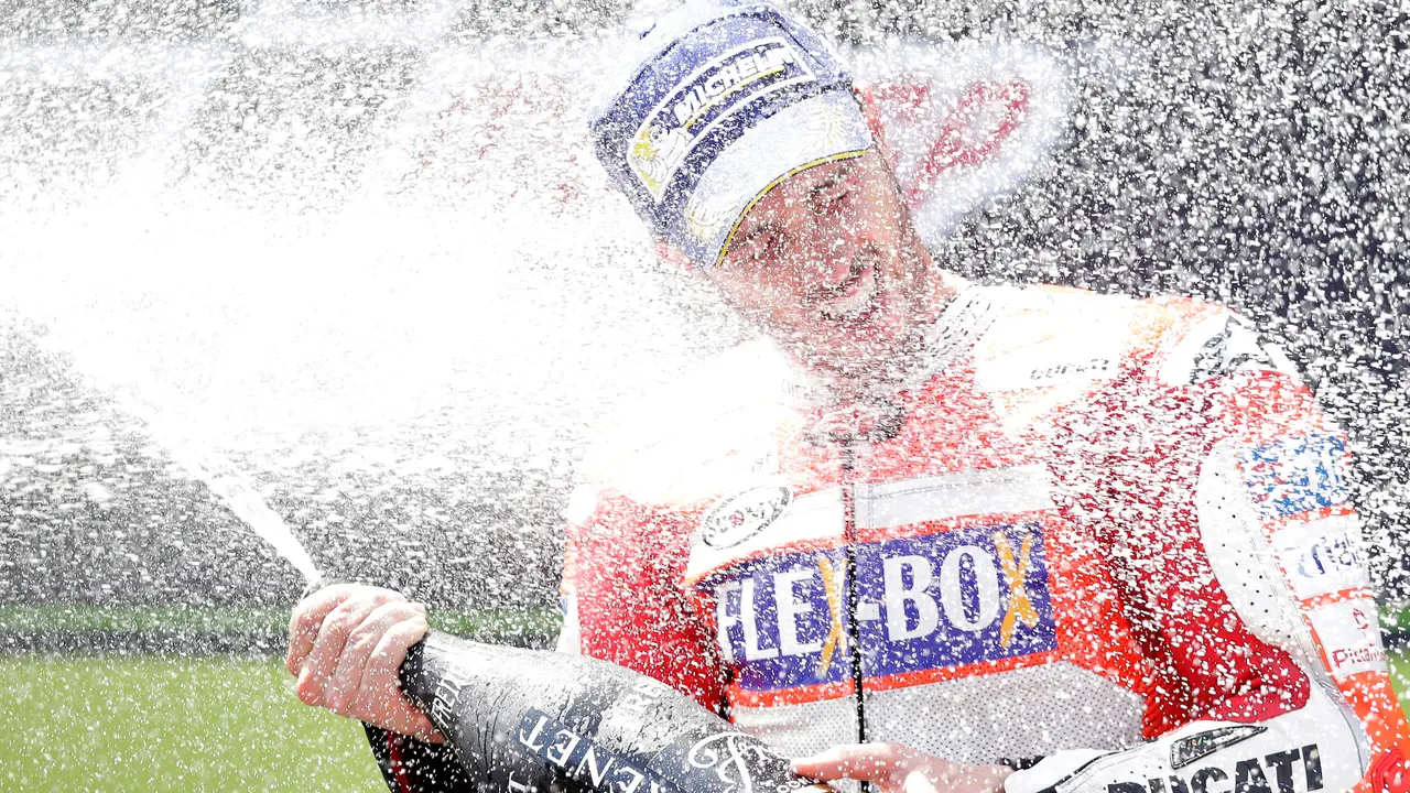 20170611-Dovizioso Juara MotoGP Catalunya-AFP