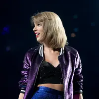 Taylor Swift rupanya menjadi kaya raya bukan karena penjualan albumnya, tapi kerja keras yang lain. Apakah itu?