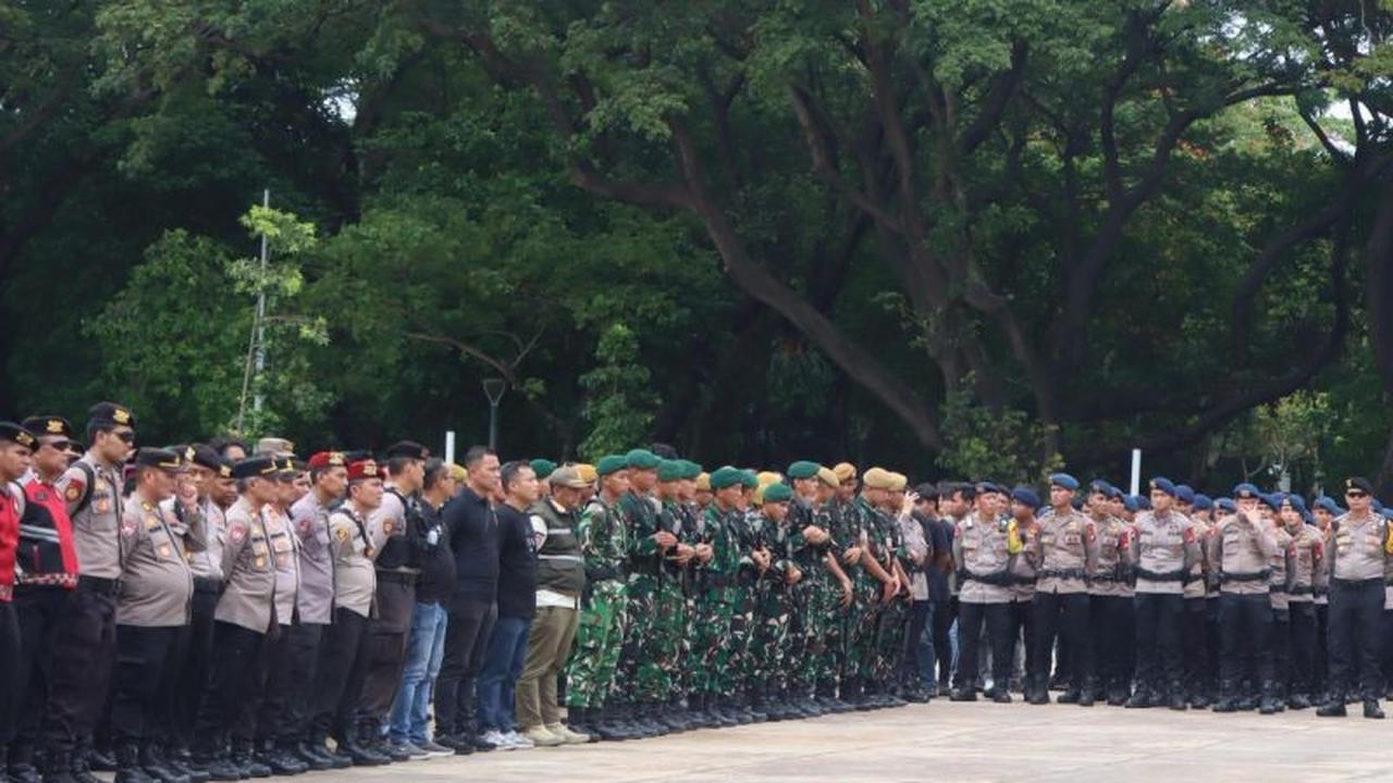 Pengamanan Pembagian Sembako Monas: Ribuan Personel Gabungan Disiagakan