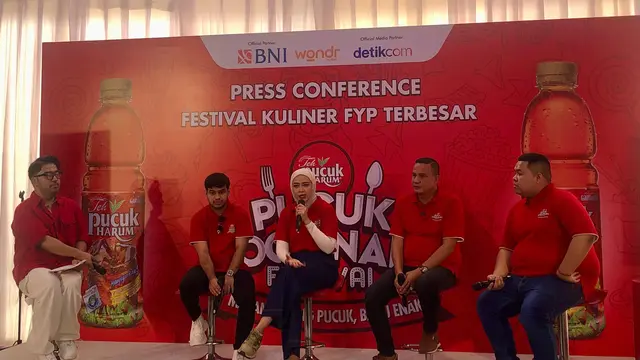 Sesi talkshow pada Pucuk Coolinary Festival di GBK