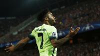 Winger, Manchester City, Raheem Sterling saat menghadapi Sevilla pada laga fase grup Liga Champions, 3 November 2015. Sterling untuk pertama kalinya akan mengahdapi mantan klubnya, Liverpool di Stadion Etihad, Minggu (22/11/2015). (Reuters/Andrew Boyers)