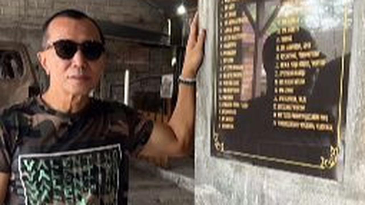 "Alm menjadi contoh dalam menjaga keletarian lingkungan alam, adat istiadat, perilaku dan juga sebagai pembantu informasi bagi orang yang melakukan kegiatan/pendakian," sambungnya. <br>