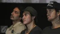 Sulitnya Abimana, Vino dan Tora Menyanyikan Lagu Warung Kopi