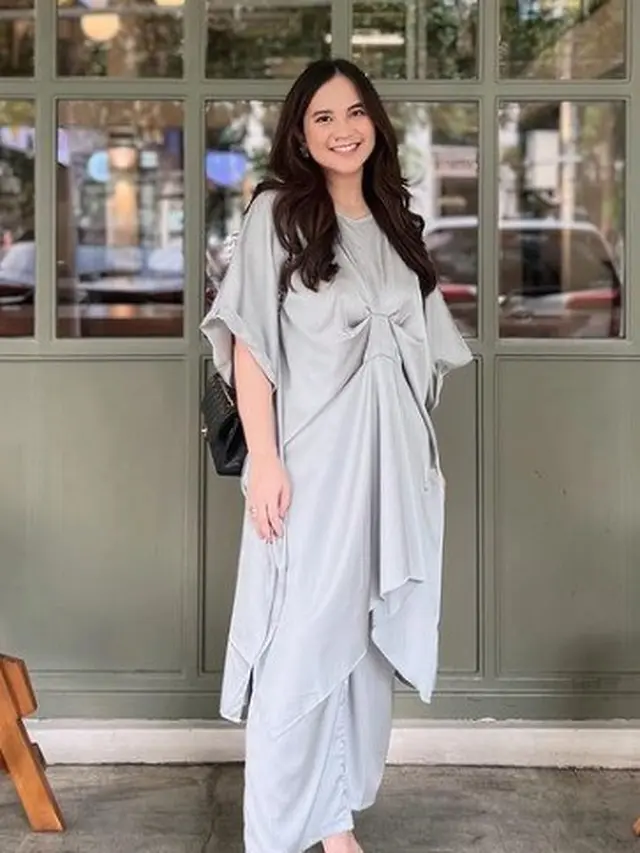Selebgram Irani Vianza