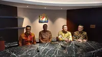 Menteri Hukum dan Hak Asasi Manusia (Menkumham) Supratman Andi Agtas mengucapkan selamat atas terpilihnya kepengurusan baru Kamar Dagang dan Industri (Kadin) Indonesia, termasuk kepada Anindya Bakrie yang ditunjuk sebagai Ketua Umum Kadin pada Musyawarah Nasional Luar Biasa (Munaslub) Kadin pada 14 September 2024.