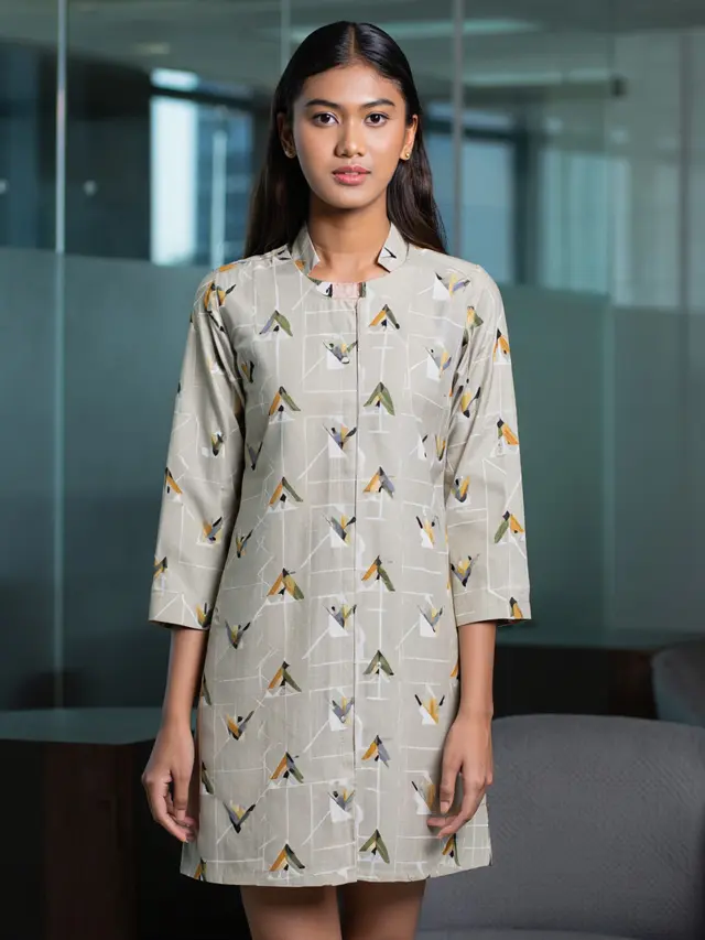 Dress Batik Puffy Sleeve Elegan