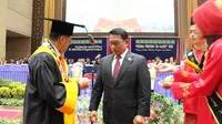 KSP Moeldoko memberi sambutan di Universitas Negeri Padang. (Istimewa)