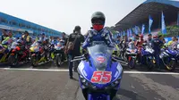 Galang Hendra saat memimpin Victory Lap bersama ribuan bikers di Yamaha Sunday Race seri 4 (dok: Yamaha)