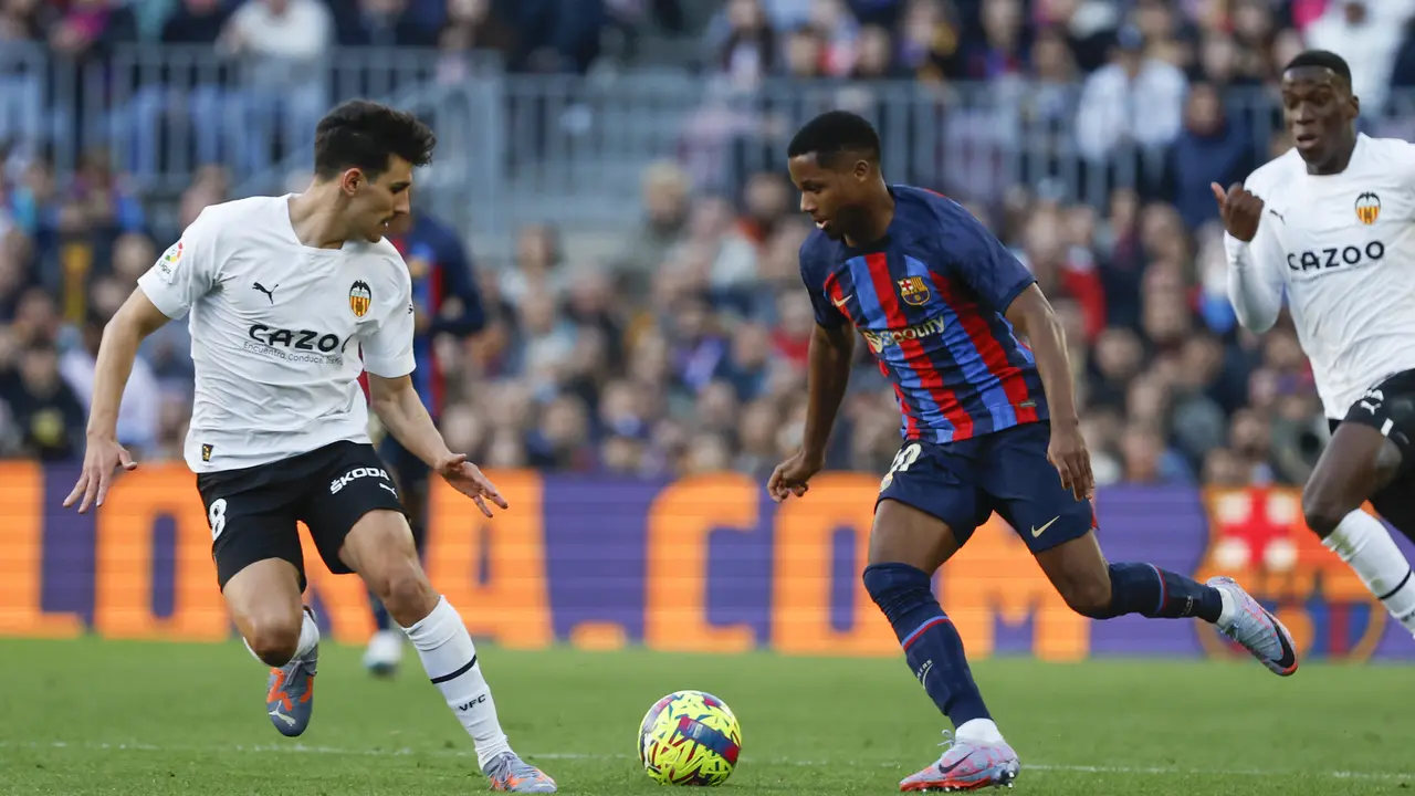 Kalahkan Valencia, Barcelona Semakin Kokoh di klasemen La Liga Spanyol