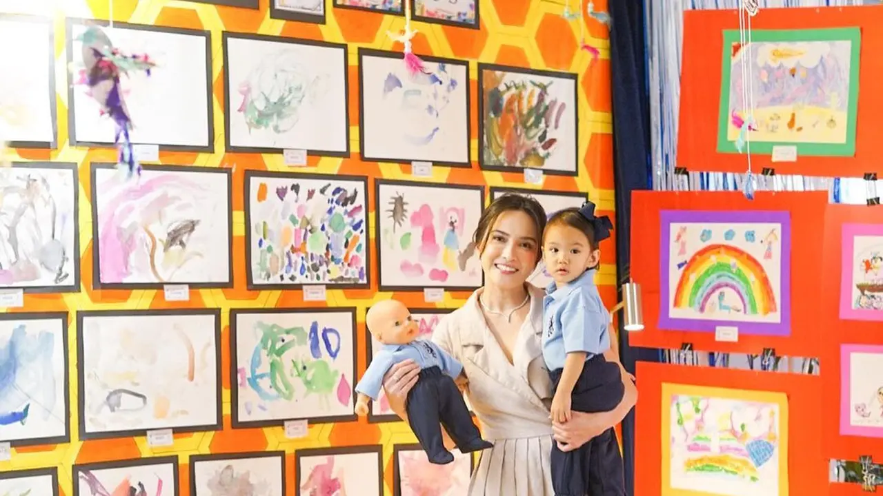 Shandy Aulia dan Claire, anaknya (Instagram/shandyaulia)