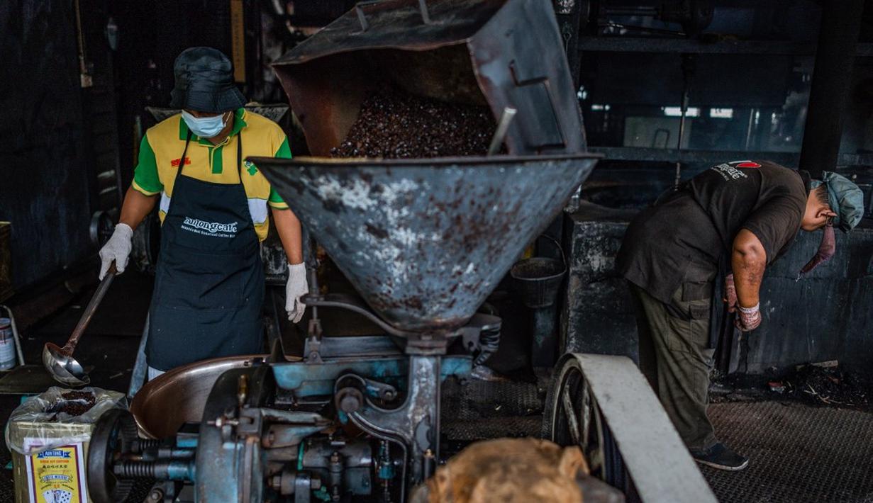 FOTO: Mengintip Dapur Pembuatan Kopi Antong di Malaysia ...