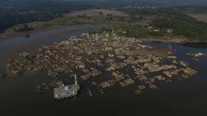 Menelusuri Lebih Dekat Jejak Kampung Somang Saat Kemarau