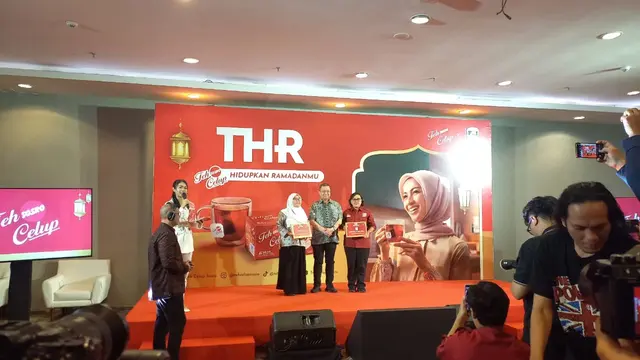 Masjid Jadi Pusat Distribusi Paket Buka Puasa
