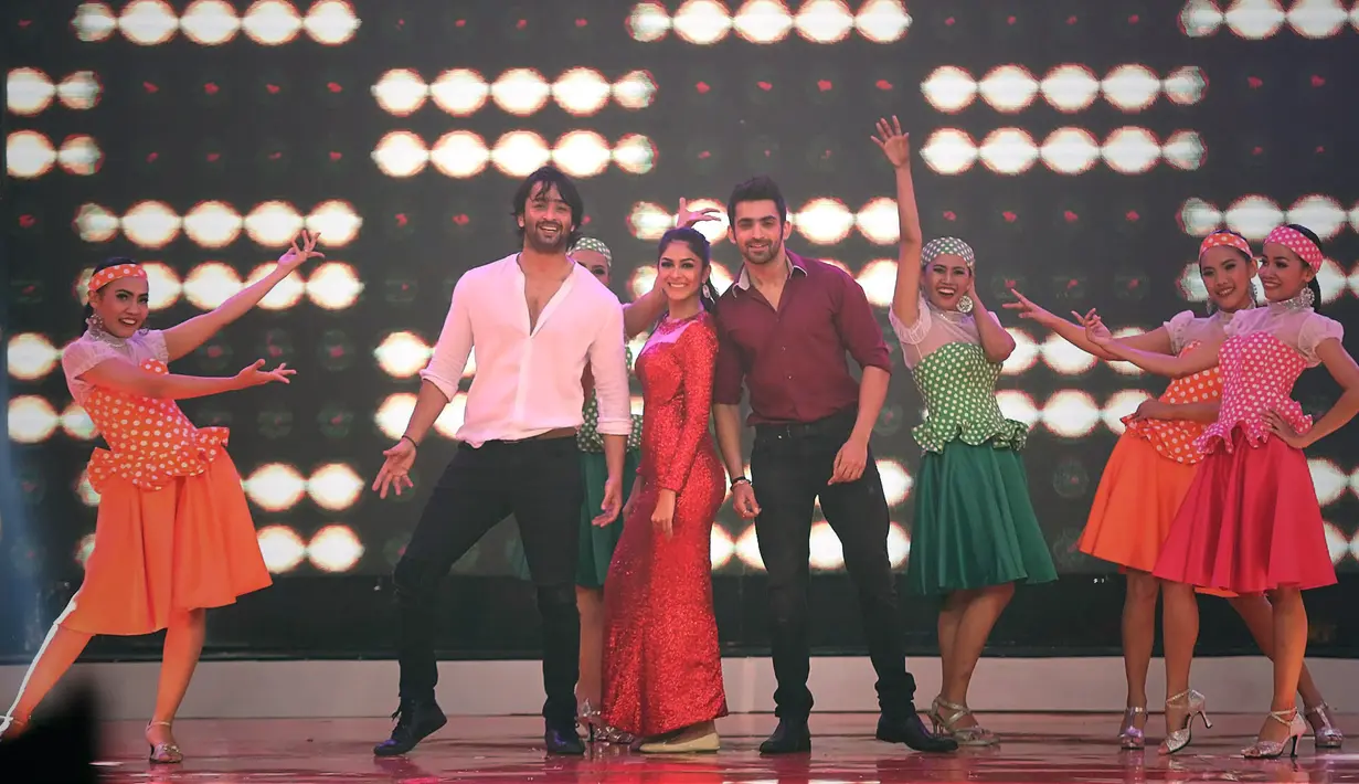 Aktor asal India yang dikenal dengan drama India Mahabarata itu juga unjuk kemampuannya bermain drama musikal. Drama musikal bertajuk Melodi Lonceng Cinta itu ditayangkan di ANTV. (Bambang E. Ros/Bintang.com)