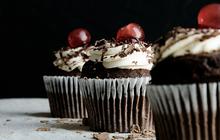Resep Cake Black Forest Empuk dan Lezat, Mudah Dibuat