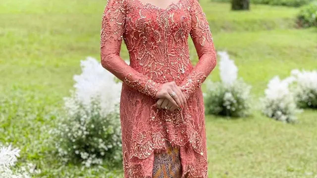 5 Warna Kebaya yang Cocok untuk Semua Warna Kulit