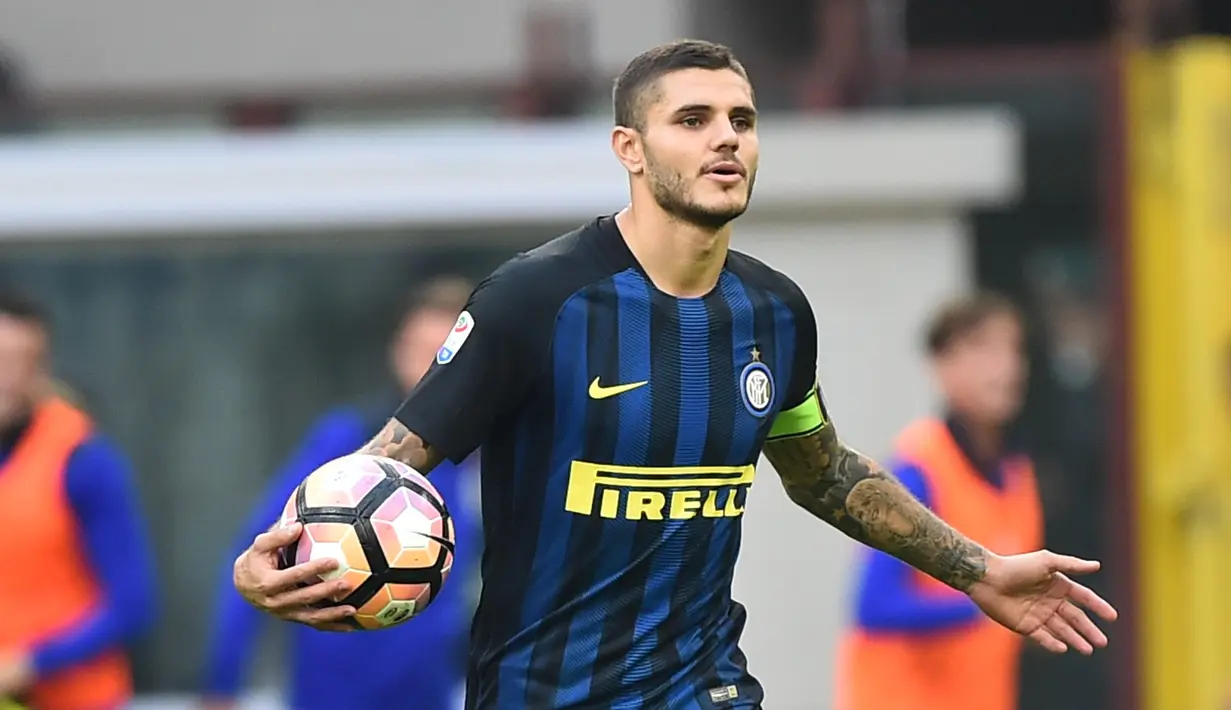 Kapten Inter Milan, Mauro Icardi mencatatkan namanya pada jajaran top skor Serie A Italia hingga pekan ke-9 dengan enam gol. (AFP/Giuseppe Cacace)