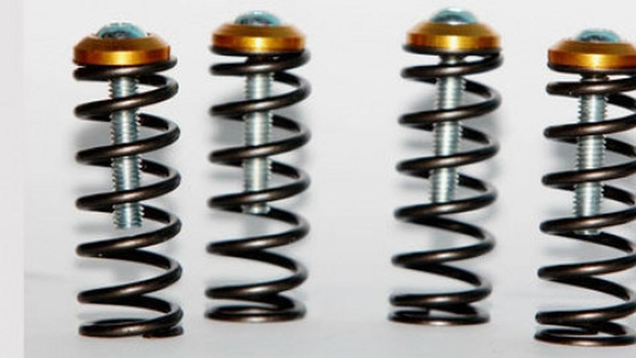 Mau coba? Ini per kopling dan stabilizer fork untuk Ninja 250 dan R25