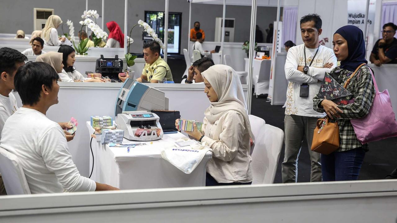Penukaran uang untuk Lebaran di Senayan