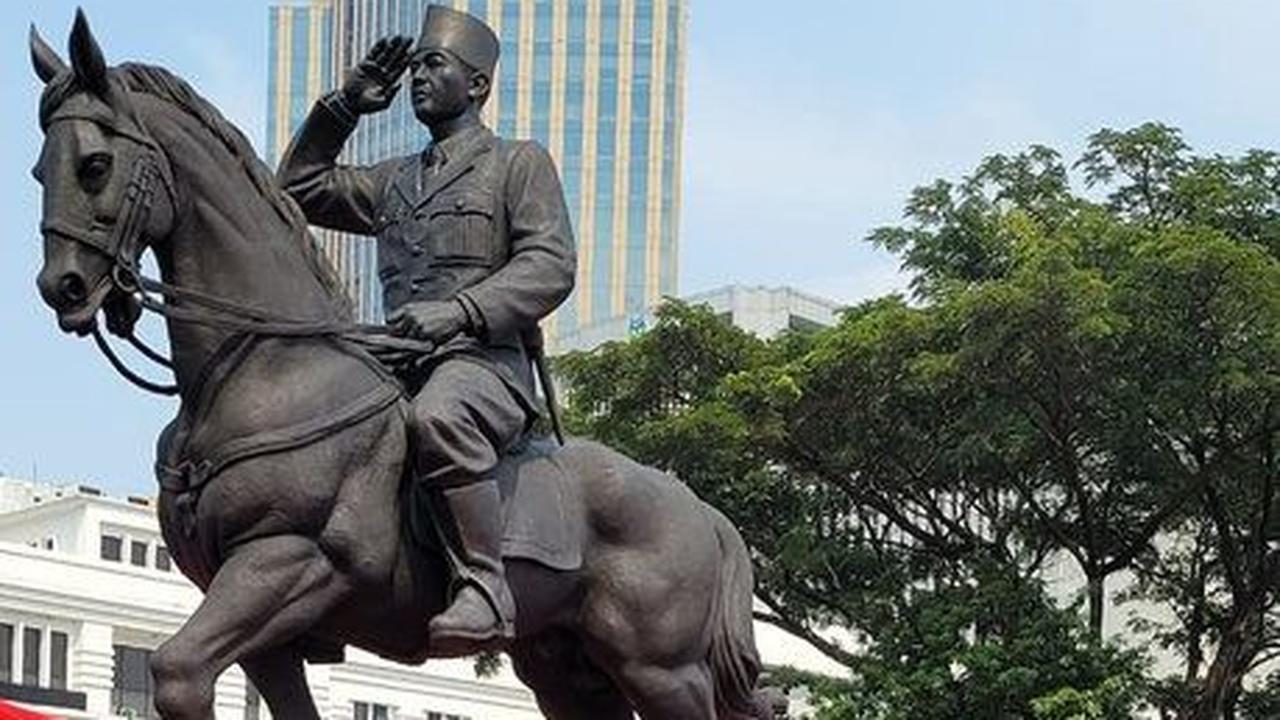 Patung Sukarno di Kantor Kementerian Pertahanan<br>