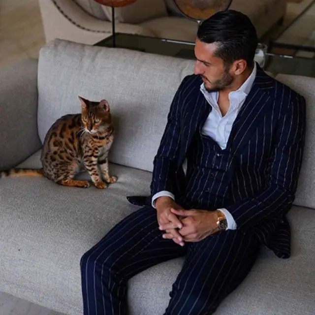 Potret Hangat 6 Pesepak Bola Bersama Kucing Kesayangan