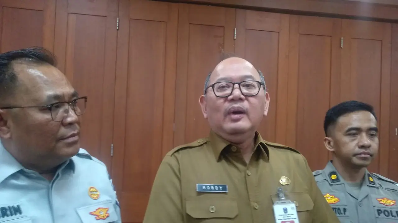 Kepala Badan Pendapatan Daerah Provinsi Jatim Bobby Soemarsiono