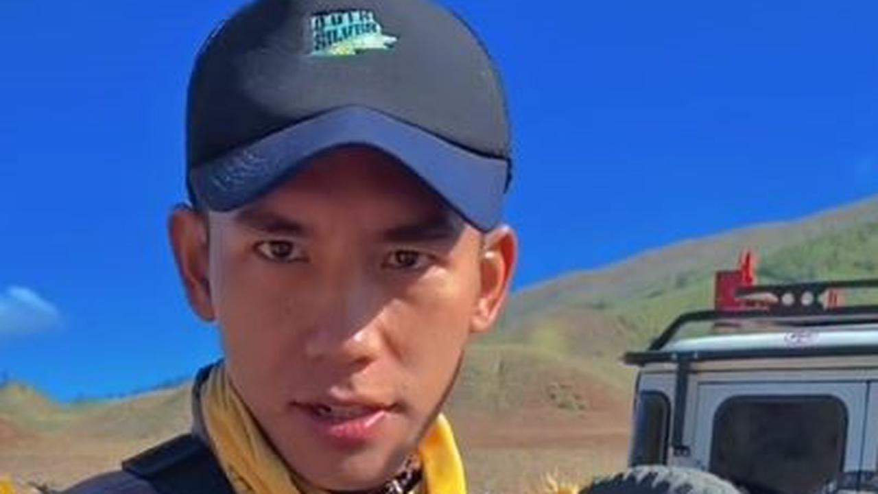 Pria Tampan Penjual Es Krim di Bromo Ini Parasnya Disebut Mirip Pangeran Brunei Mateen, Intip Potretnya