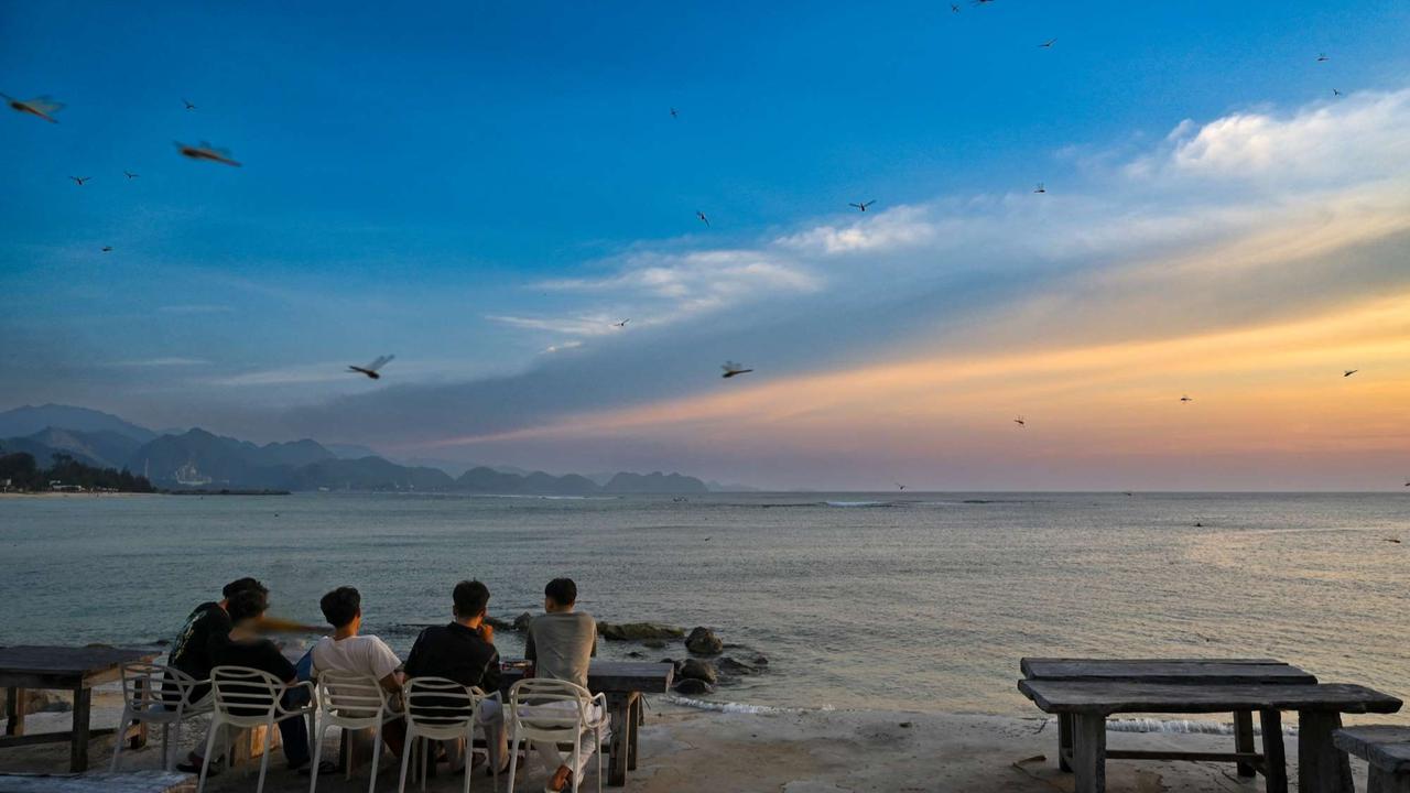 Keindahan Pantai Lhoknga Aceh Jadi Surganya Peselancar di Ujung Barat IndonesiaKeindahan Pantai Lhoknga Aceh Jadi Surganya Peselancar di Ujung Barat Indonesia