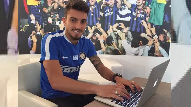 Alex Telles