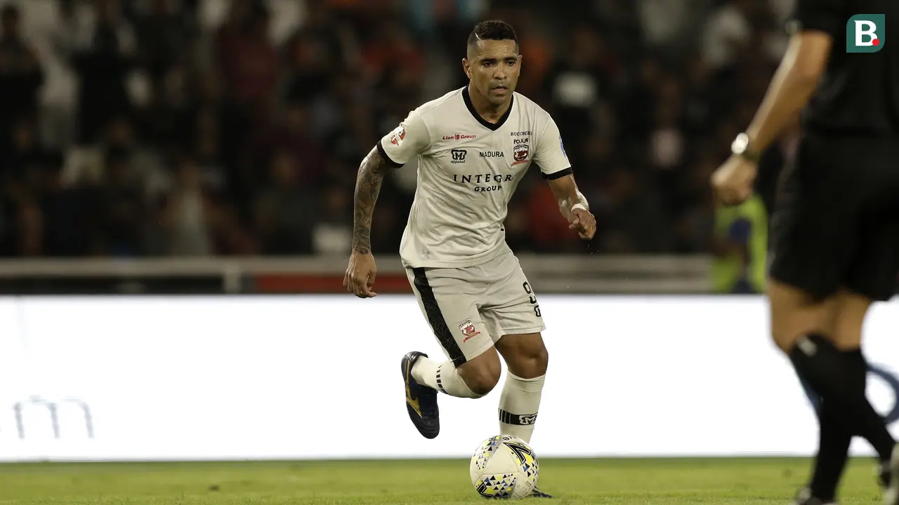 Pemain Andal Shopee Liga 1 2020 yang Berumur di Atas 35 Tahun