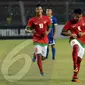 M Hargianto bergoyang Gangnam Style usai mencetak Gol (Liputan6.com/ Helmi Fithriansyah)