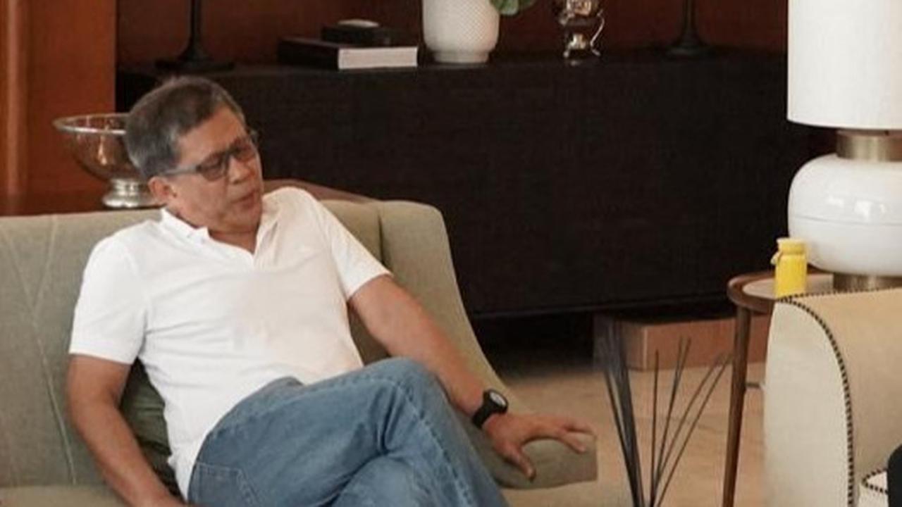 Kumpulan Kata Bijak Rocky Gerung Tentang Kehidupan dan Politik