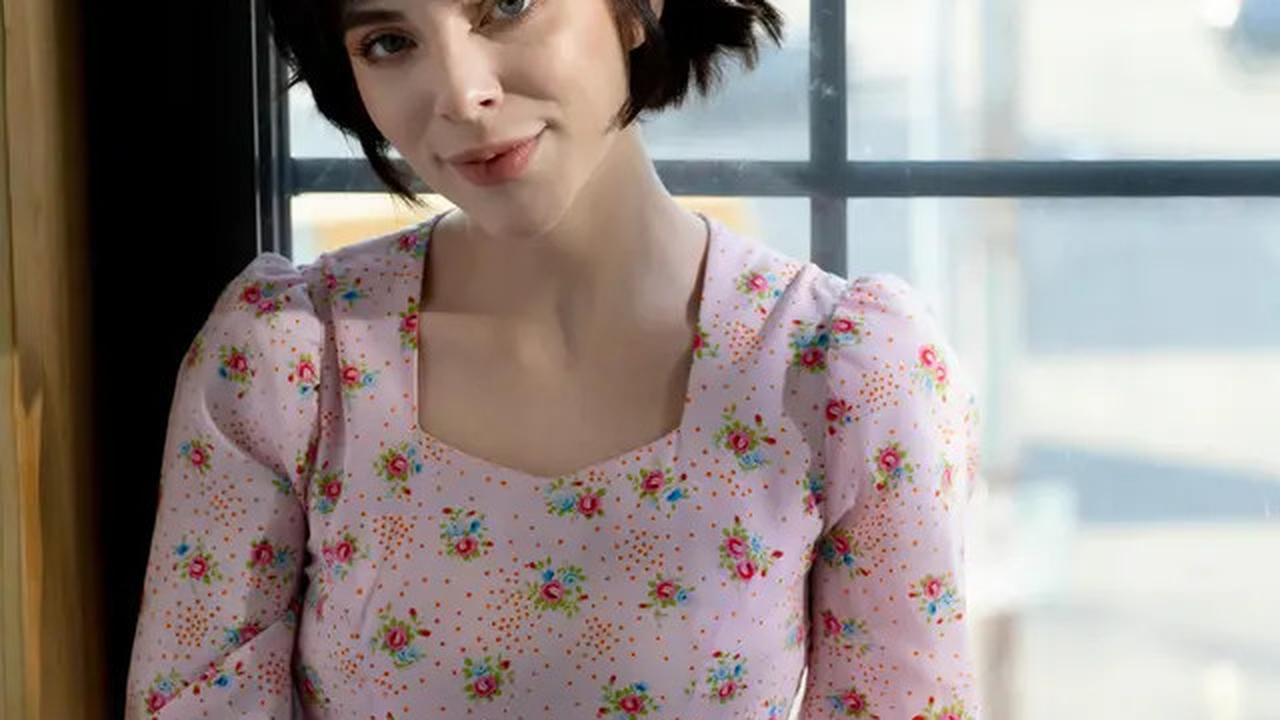 Elegan dan Sederhana, Inspirasi Gaya Minimalis untuk Tampil Memesona Saat Kondangan