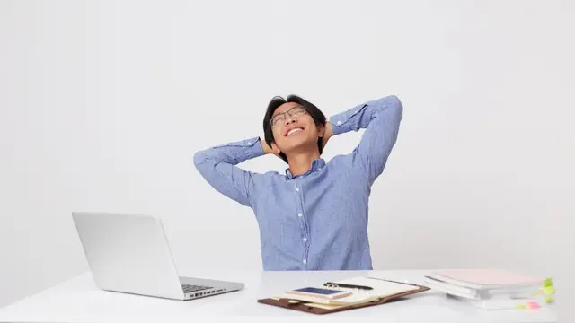 Ilustrasi bekerja, semangat, motivasi, bahagia