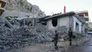 Kementerian Kesehatan Lebanon pada Kamis (26/9/2024) malam menerangkan bahwa serangan Israel menewaskan 40 orang di kota-kota dan desa-desa di selatan. Dalam 24 jam terakhir, serangan Israel telah menewaskan sedikitnya 92 orang dan 153 lainnya terluka di seluruh wilayah Lebanon. (Rabih DAHER/AFP)