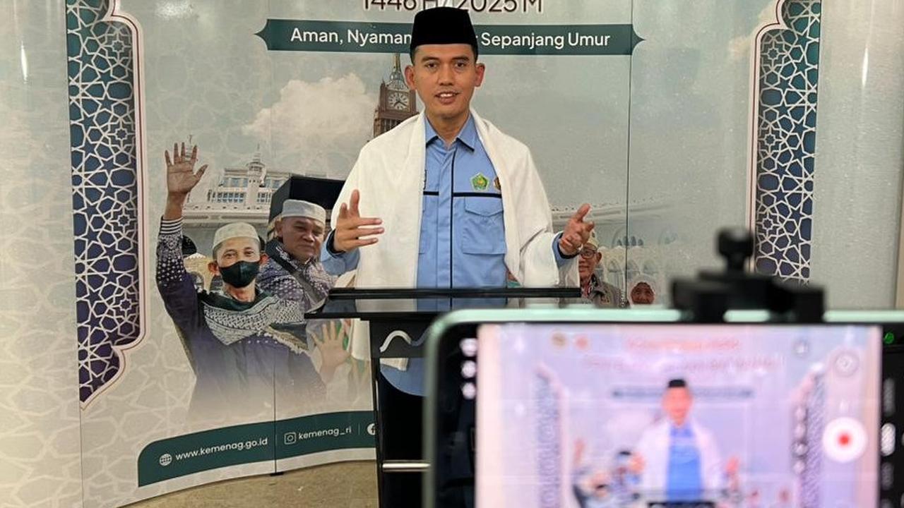 Asrorun Niam Imbau Jemaah Haji Ikuti Jadwal Lempar Jumrah demi Keselamatan