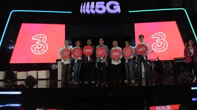 Tri Gelar Uji Coba 5G di Surabaya. Liputan6.com/Dian Kurniawan