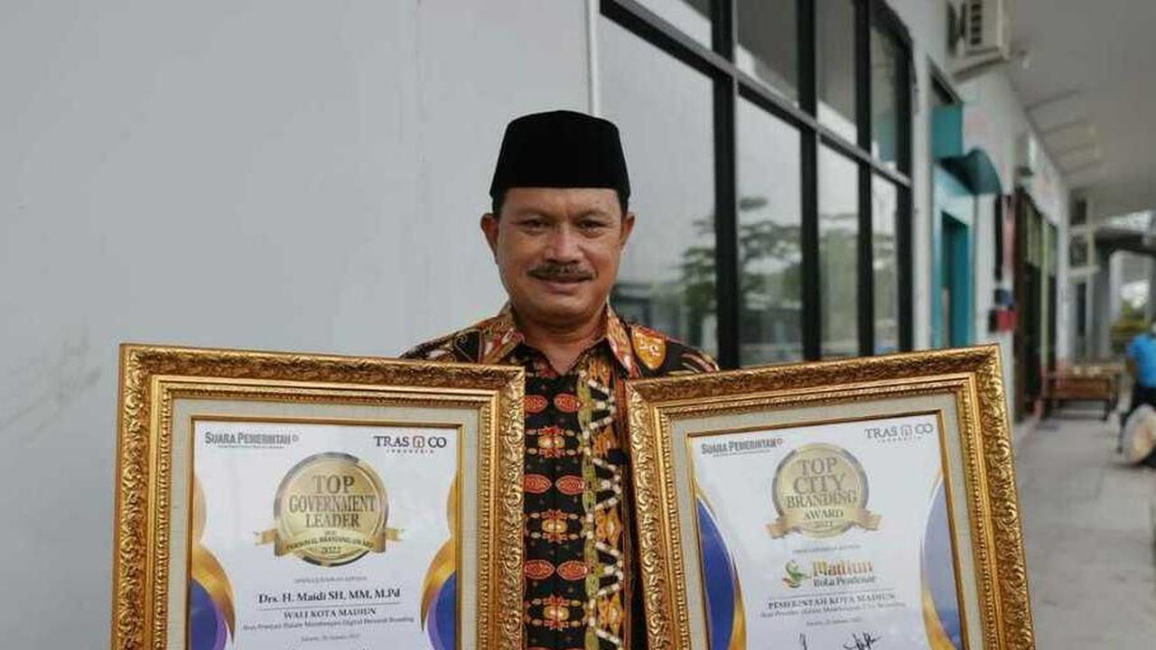 Ratusan Penghargaan