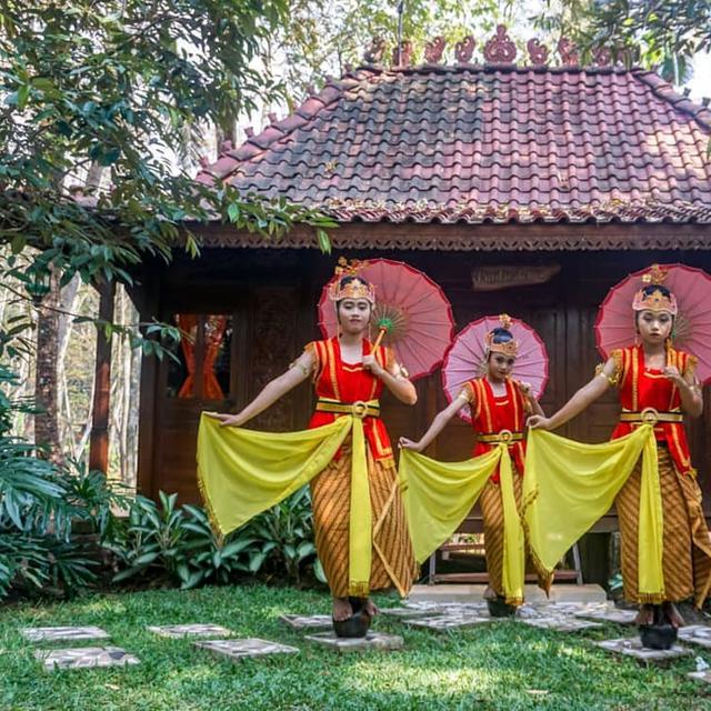 Mau Cari Foto Studio Yang Unik Datang Saja Ke Pasar Karetan Lifestyle Liputan6 Com