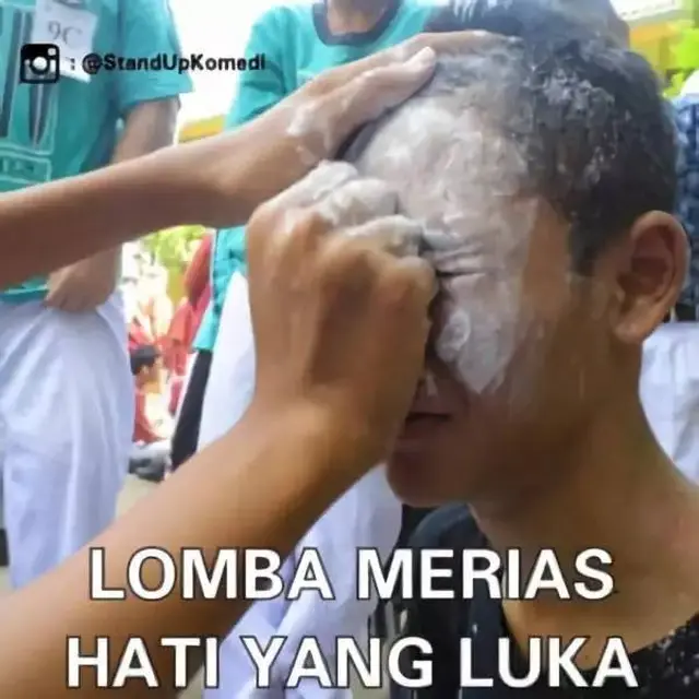 8 Potret Nyeleneh Lomba 17 Agustusan Ini Bikin Tepuk Jidat